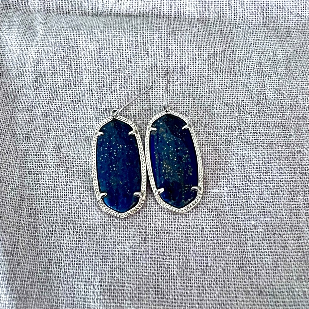 Kendra Scott Elle drop earrings with dark blue stone
